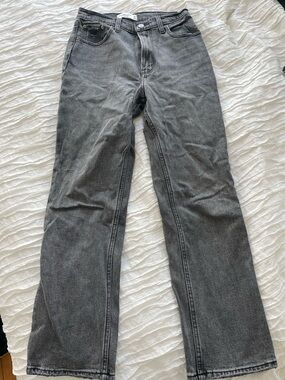 Abercrombie & Fitch Women's Grey Cropped Ankle Jeans
